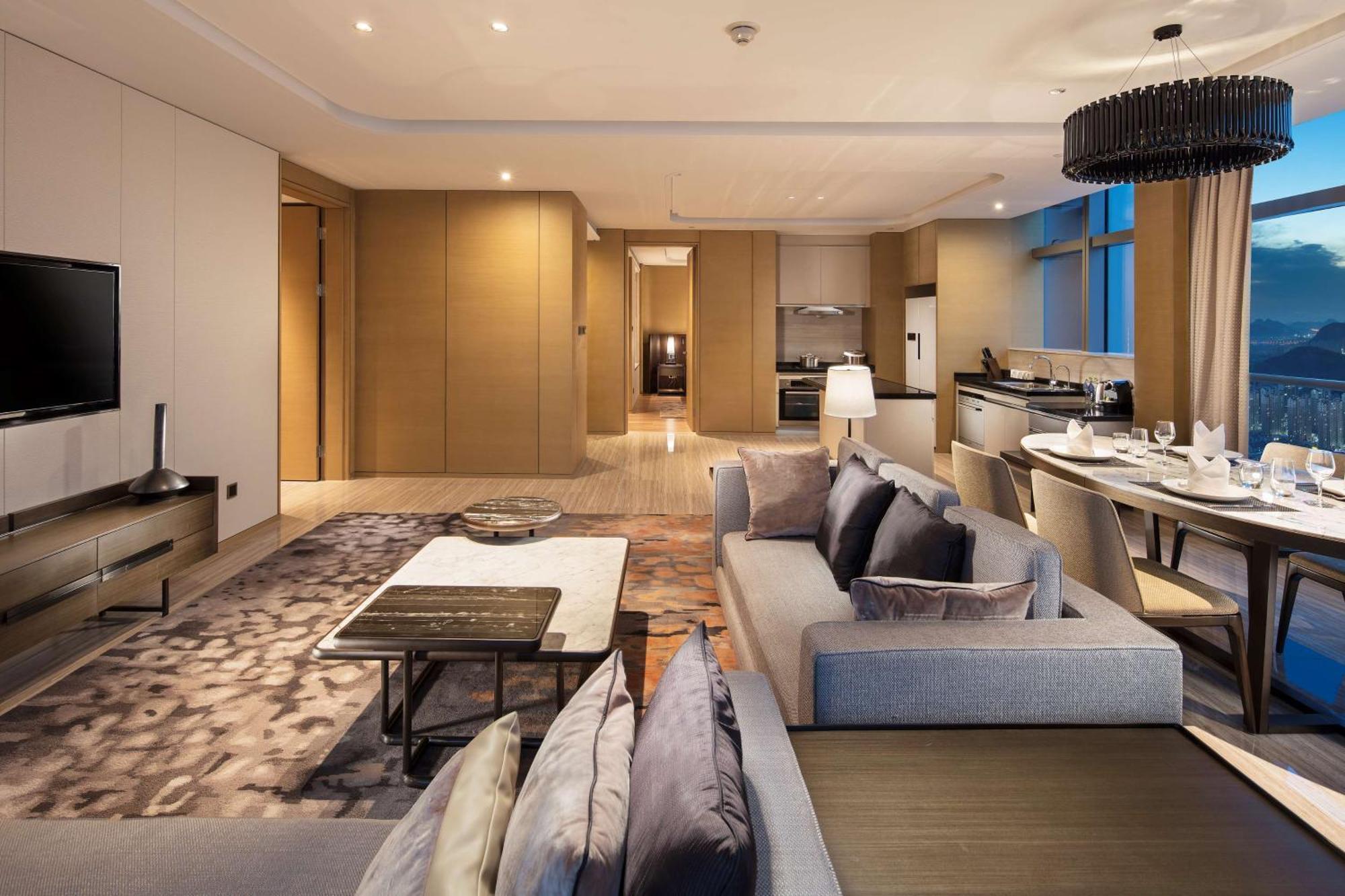 Hilton Jinan South Hotel & Residences Экстерьер фото