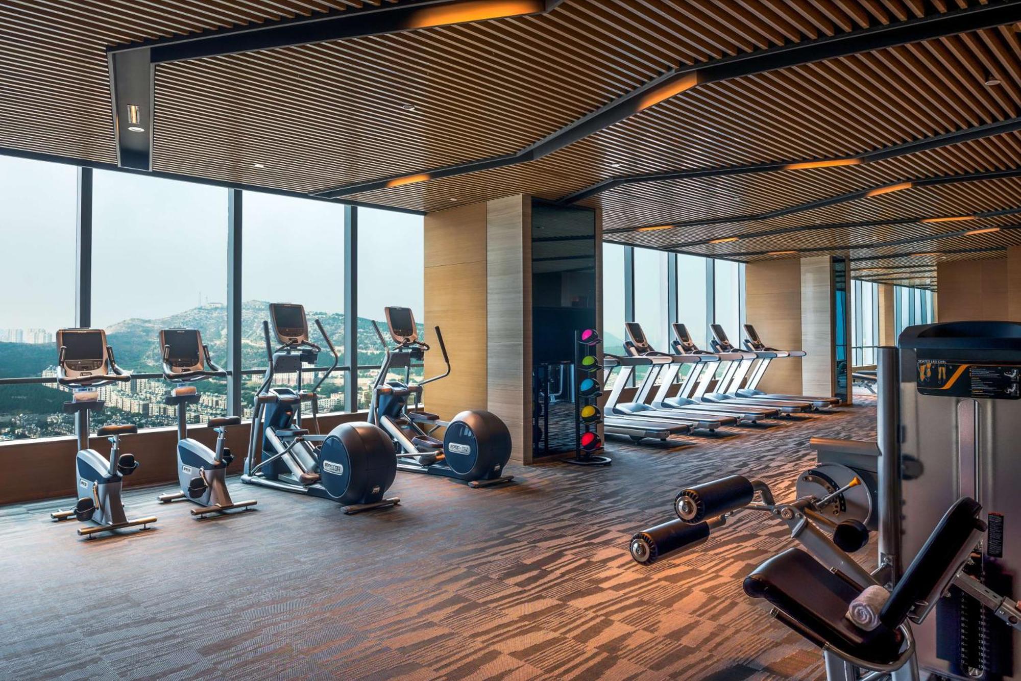 Hilton Jinan South Hotel & Residences Экстерьер фото